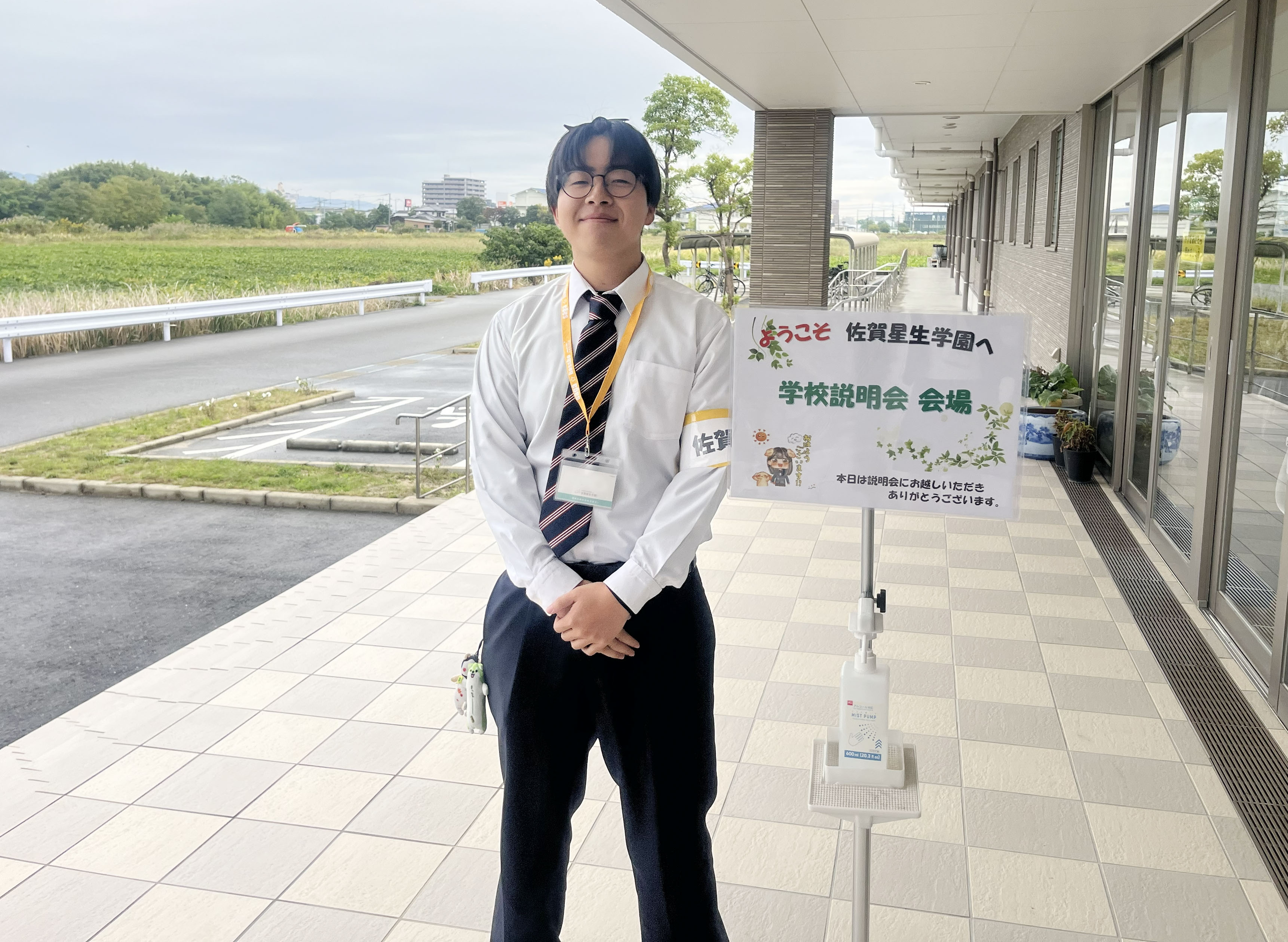 サンプル画像の3枚目です。選択して置き換えてください。